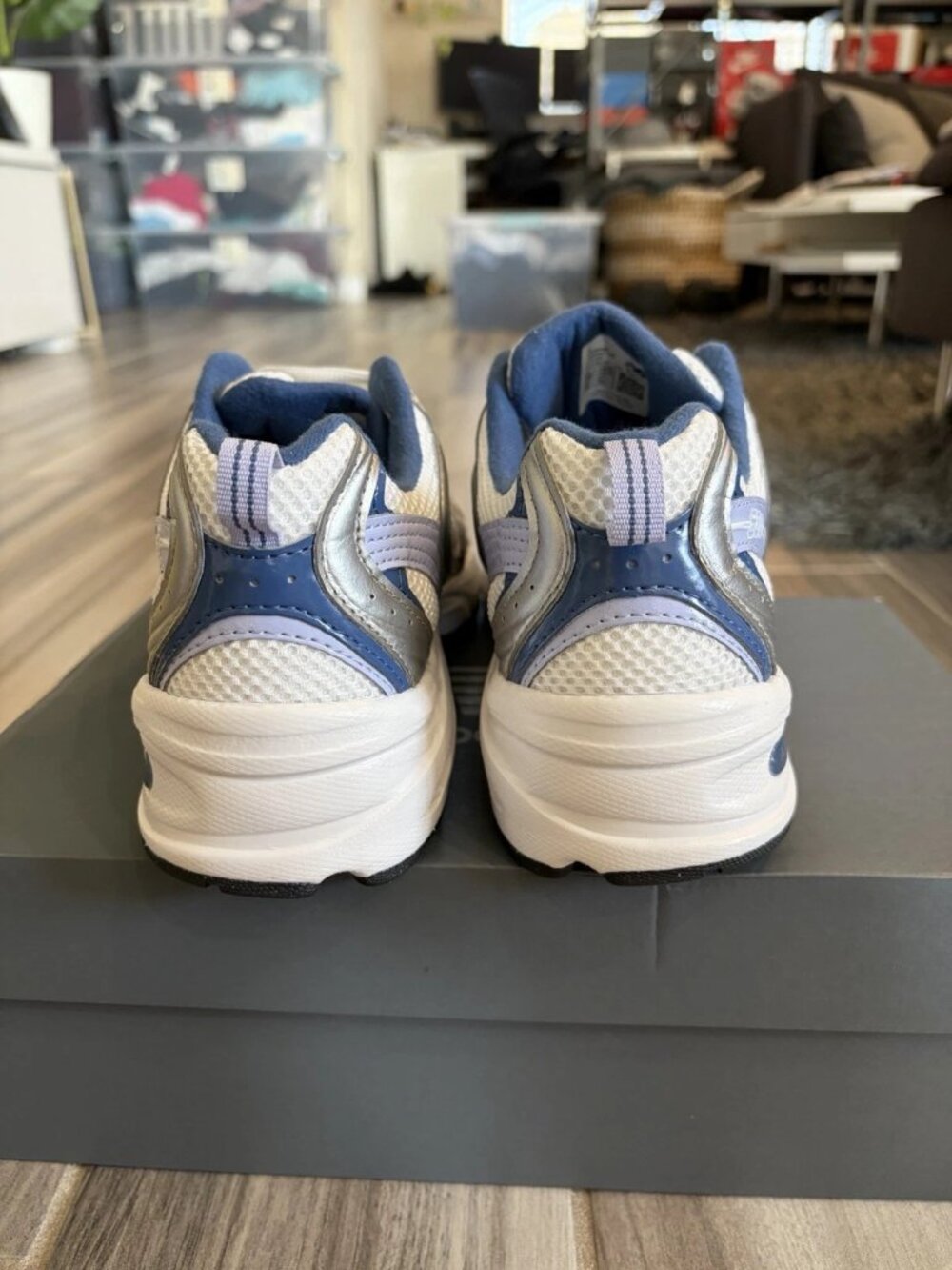 Women's New Balance 530 Shoes - Silver Metallic / Daybreak / Magic Blue U53052N - Picture 5 of 13
